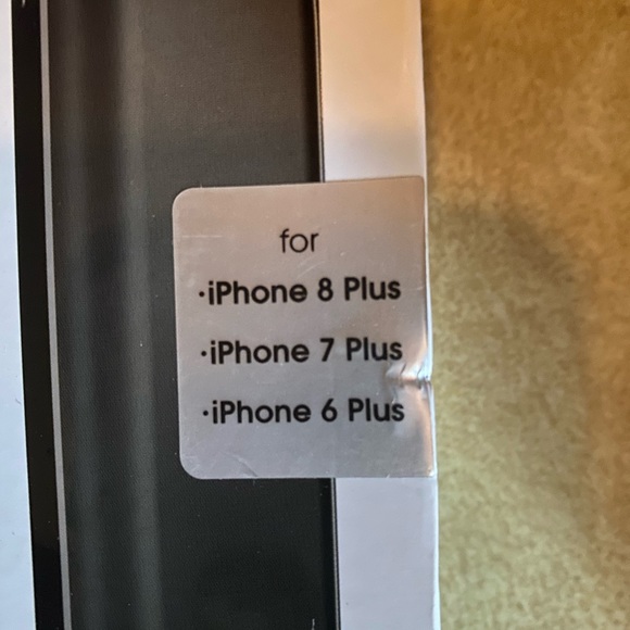 Phone case - Picture 2 of 2